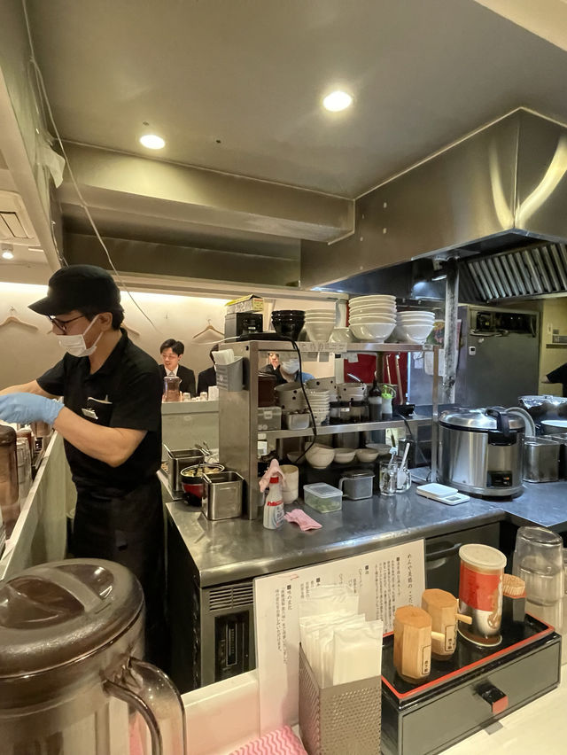 Men'ya Mitsuru ร้านราเม็งใกล้สถานีรถไฟเกียวโต