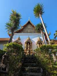 Wat Pha Lat Hike (Monk's trail)