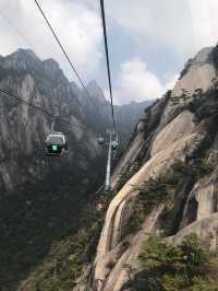 Huangshan. A Kingdom In The Cloud