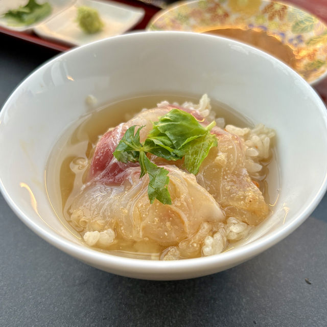 【大阪・難波】景色を眺めながら味わう創作和食「難波ちょうつがひ」