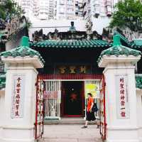 Man Mo Temple
