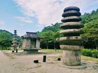 The Unjusa 운주사
