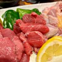 【大阪・東梅田】BBQやビアガーデンが室内で楽しめる「大衆肉酒場 ブラック」