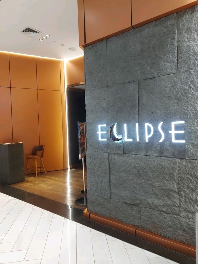 ร้านอาหารวิวดี ECLIPSE คิงเพาเวอร์ รางน้ำ