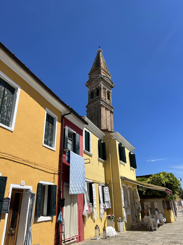 威尼斯最美麗小島💕Burano😬彩虹色小屋😗 威尼斯最美麗小島💕Burano😬彩虹色小屋😗