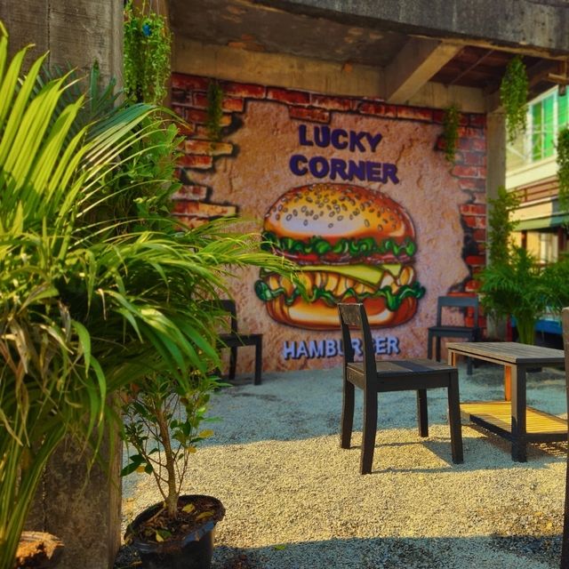 🍔Lucky corner