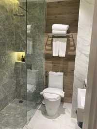 ที่พักสวยอ่างทอง Suphorn Grand Hotel