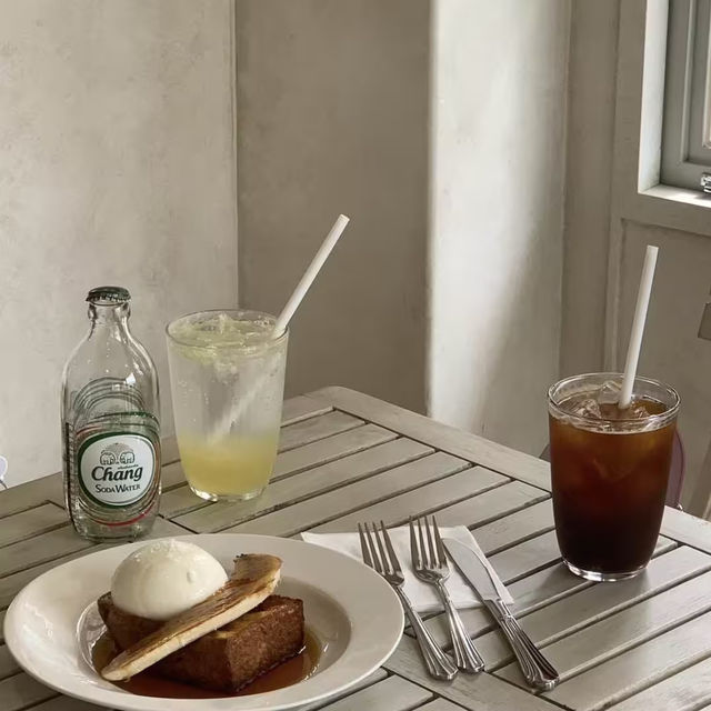 【韓国/慶尚南道】日光が気持ちの良いオープンカフェ☀️