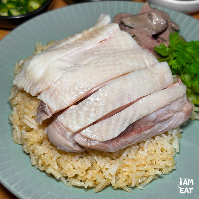 ข้าวมันไก่อร่อย แต่มีจำนวนจำกัด ย่านปากเกร็ด 