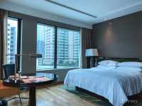 รีวิว ห้อง Corner Suite ,Renaissance Bangkok