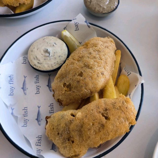 Fish & Chips ปลาไทย เจ้าดังในพัทยา
