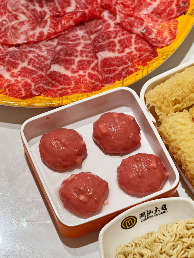 深圳潮汕大目牛肉火鍋43週年慶