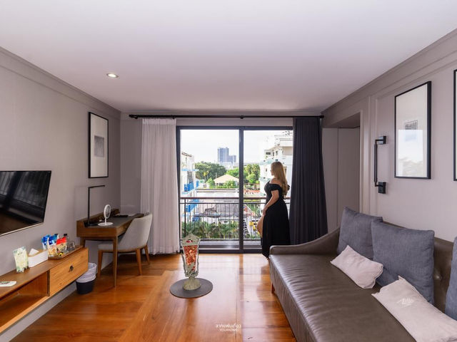 Marine Beach Hotel  ที่พักติดริมหาดจอมเทียน