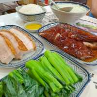 美味燒鵝燒腩仔
