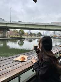 Brooklyn Roasting Company Kitahama คาเฟ่ริมน้ำ