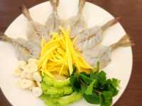 “ครัวปีกไม้” ร้านอาหารถนนศรีนครินทร์