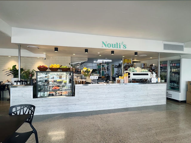 Nouli's Cafe