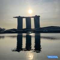 Sunrise Serenity: Marina Bay Sands Morning Stroll