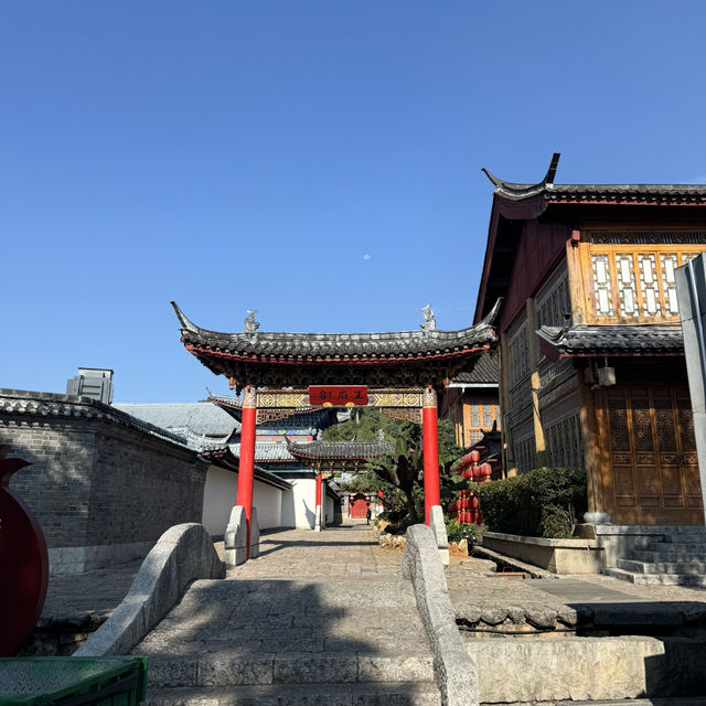 In love with Lijiang Ancient Town♥️