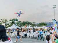 ลอยริมเลค ที่เที่ยวสุดชิค ทะเลสาบเมืองทอง