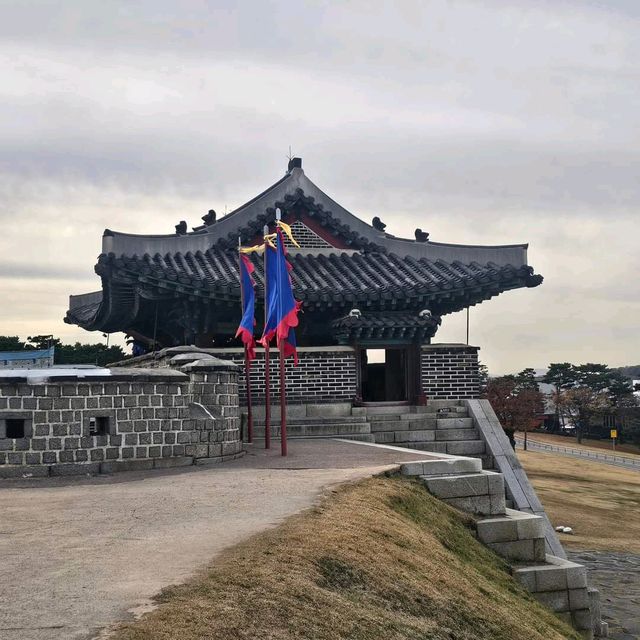 Hwaseong Fortress (화성) – Suwon