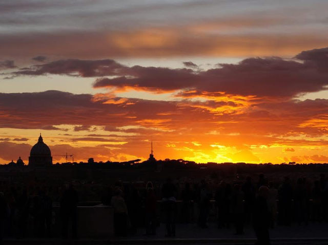 【イタリア・ローマ】ローマで夕焼けを見るならピンチョの丘