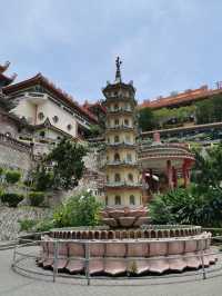 🇲🇾 Discover Tranquility and Beauty at Kek Lok Si Temple, Penang