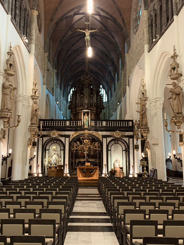 Sacred Church of Bruges - Church of Our Lady ❤️