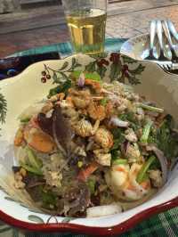 studiyo bar ข้าวสาร