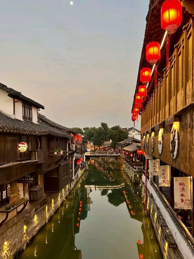 Uncover the Hidden Treasures of Xinchang Ancient Town