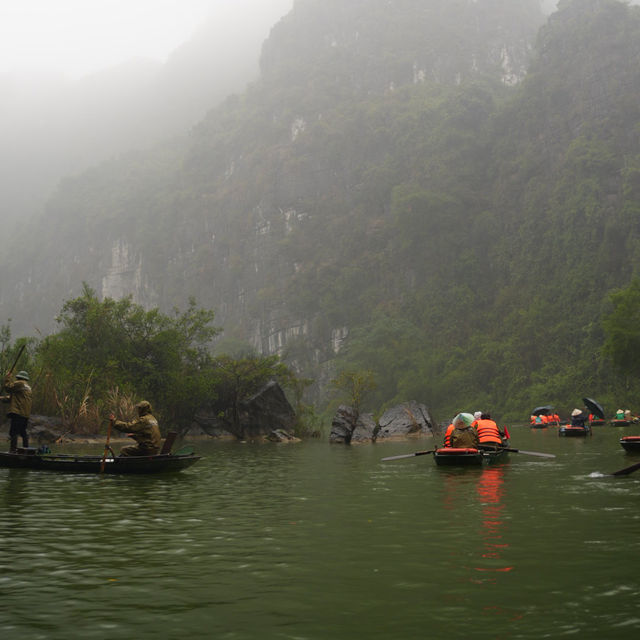 【ベトナム】自然満喫ボートツアーin Ninh Binh