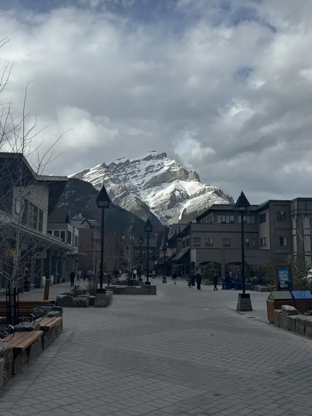 The natural scenery of Banff National Park.