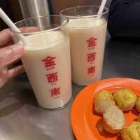 大碗足料酸辣小鍋米線🍜