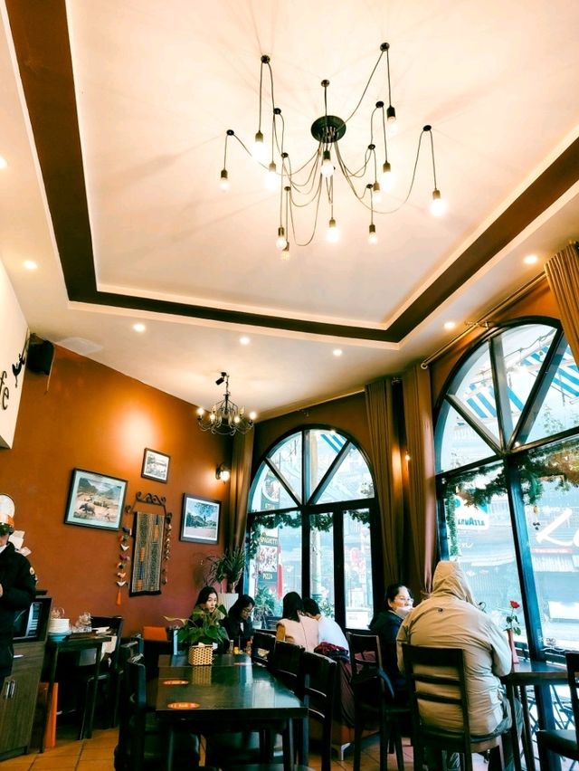 Le Gecko Cafe, SAPA, Vietnam