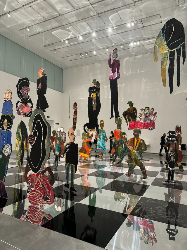 Tate Modern – London’s Contemporary Art Hub