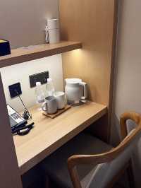 Minimalist Comfort Meets City Convenience – Ji Hotel Nanjing Road