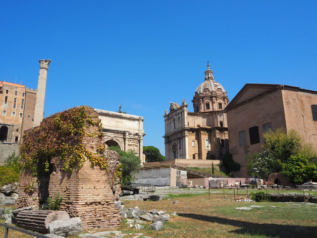 Roman Summer 🌞🕶️