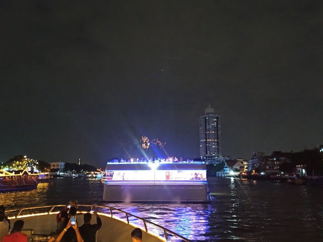 "Enchanting Nights on the Chao Phraya: A River Journey Through Bangkok's Heart"