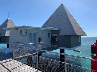[🇳🇨Maetol Island] A special moment in an overwater villa at DoubleTree by Hilton Iroh Maetol Resort