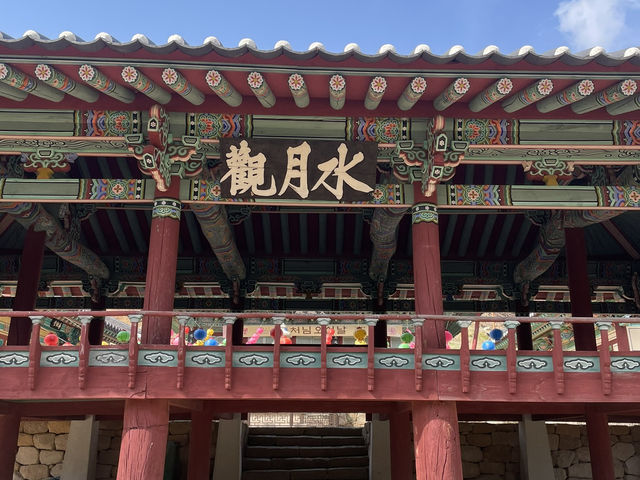 곧 다가오는 겹벚꽃 시즌에 딱 좋은 데이트코스 환성사