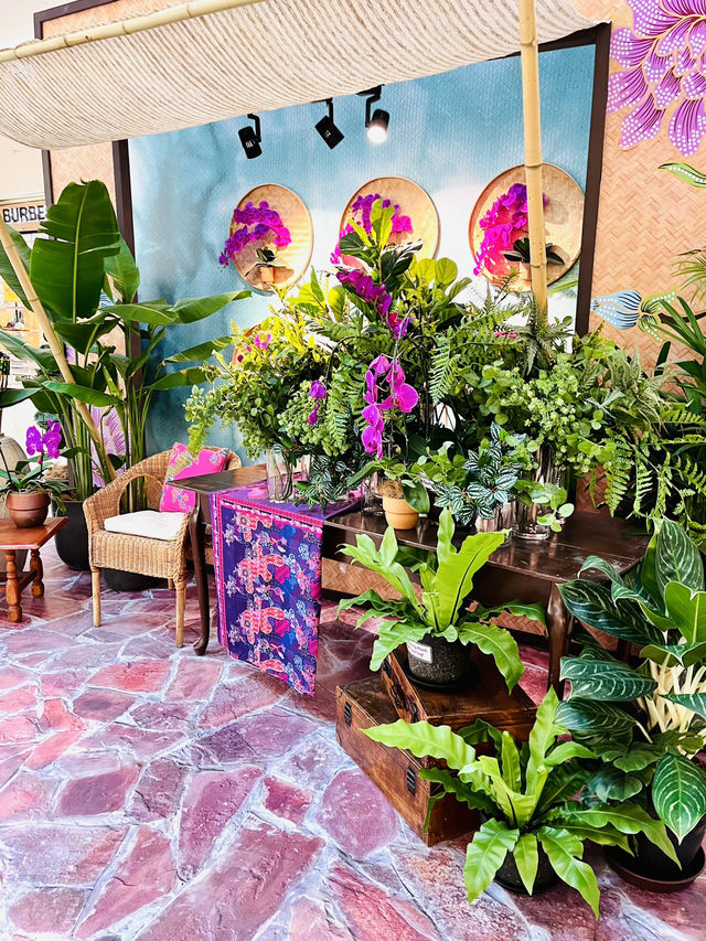 “A Raya Bloomscape: The Gardens Mall in Festive Flourish”