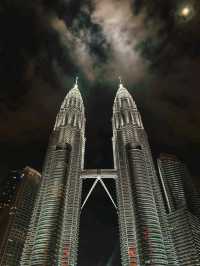 Malaysia’s Shining Jewel: The Twin Towers Experience