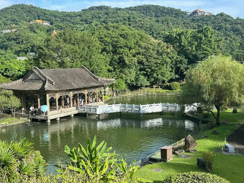 【橋本シャーン】Makuhari Gardenwalk Zhishan Garden | Trip.com Taipei