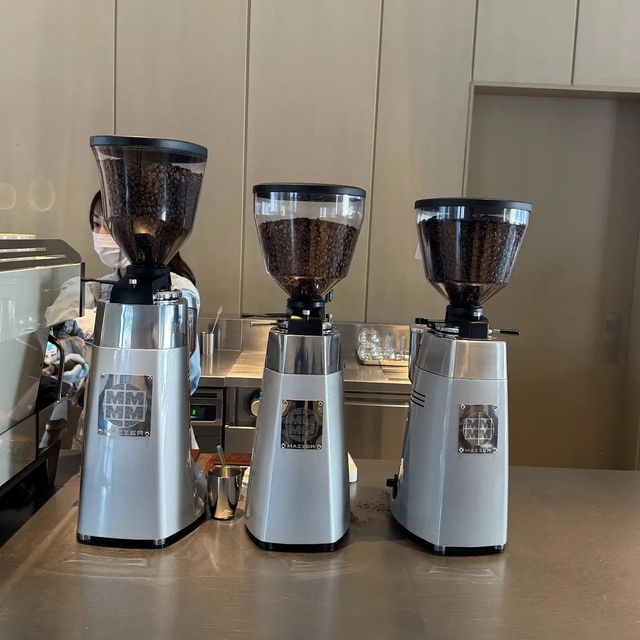 優質Cafe ~ 藍瓶咖啡☕️福岡天神店