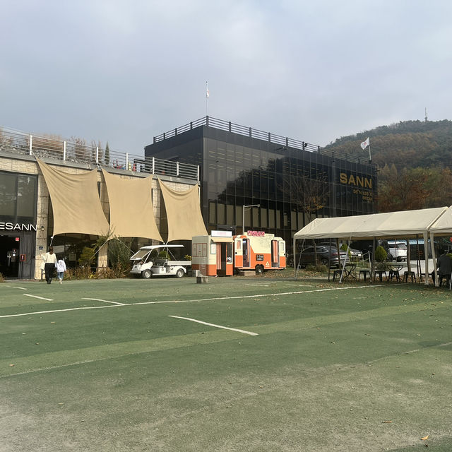 하늘과 맞닿은 순간, 단양 카페산