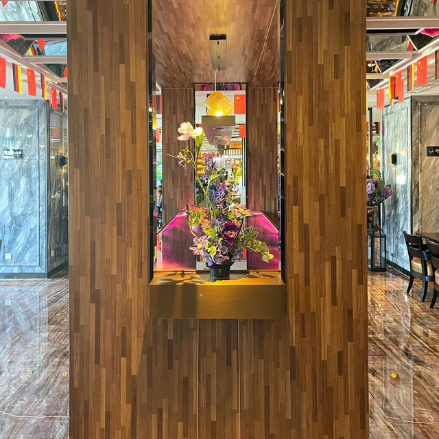 正對湖景的超高性價比自助餐💕