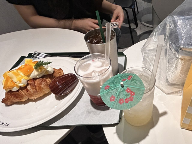 퍼스트 커피 랩