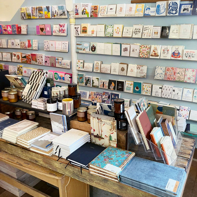 문구류 덕후를 위한 포틀랜드의 문구샵, Oblation Papers & Press!