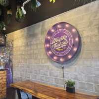 【グアム】🇬🇺 Mighty Purple Cafe