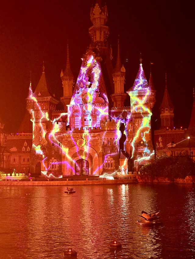 Night Magic Unleashed: Once Upon a Time Show at VinWonders